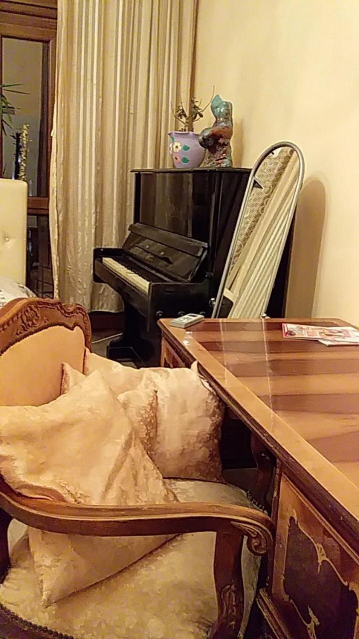 Queen' Palase Tbilisi Ngoại thất bức ảnh